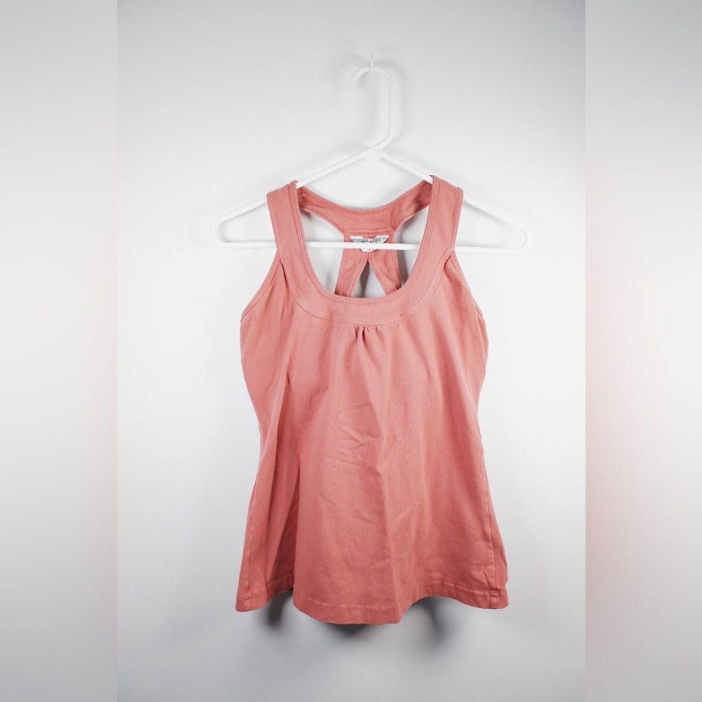 Hard Tail yoga top